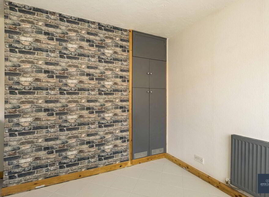6 Granville Square, Portadown, BT63 5DT