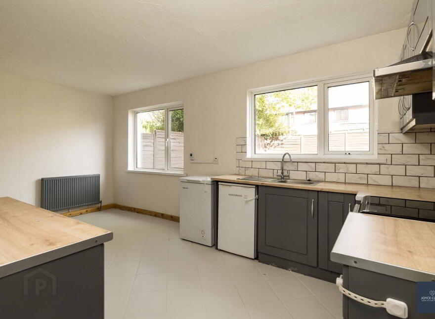 6 Granville Square, Portadown, BT63 5DT