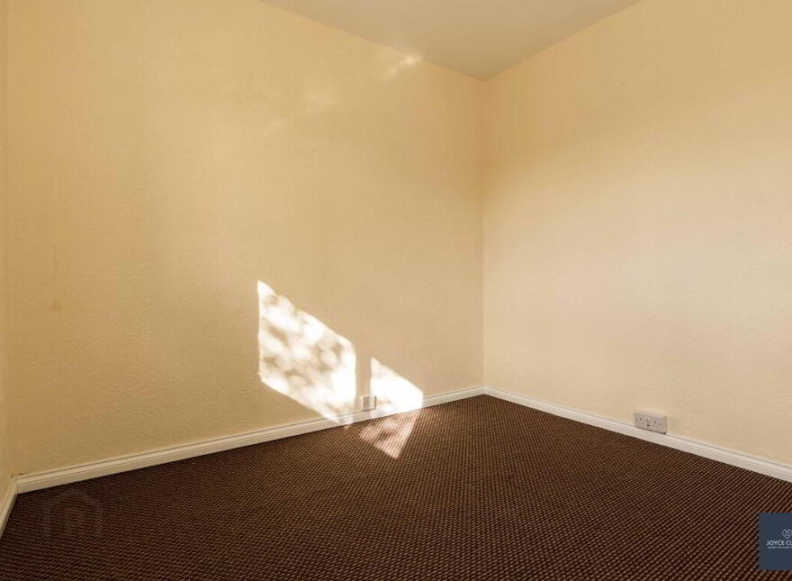 6 Granville Square, Portadown, BT63 5DT