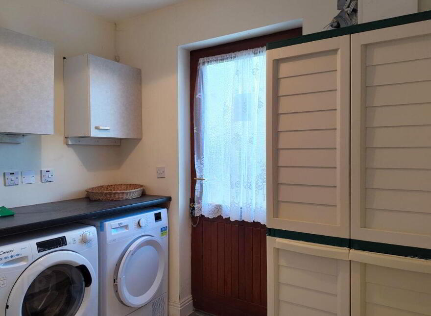 4 Port Alainn, Knockvicar, F52DX31