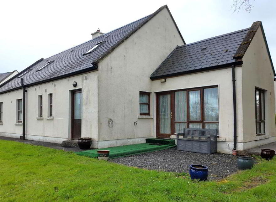 4 Port Alainn, Knockvicar, F52DX31