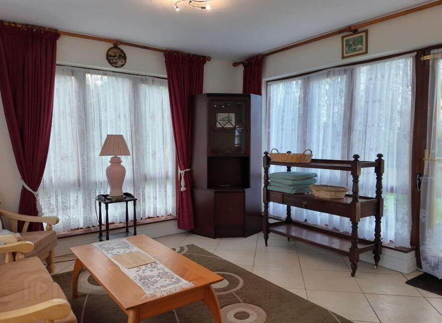 4 Port Alainn, Knockvicar, F52DX31