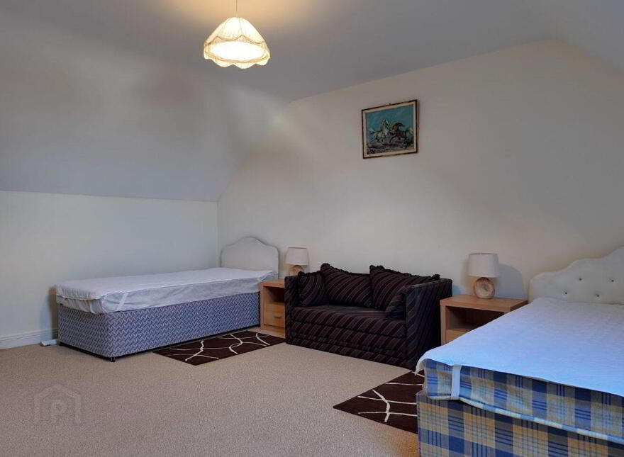 4 Port Alainn, Knockvicar, F52DX31