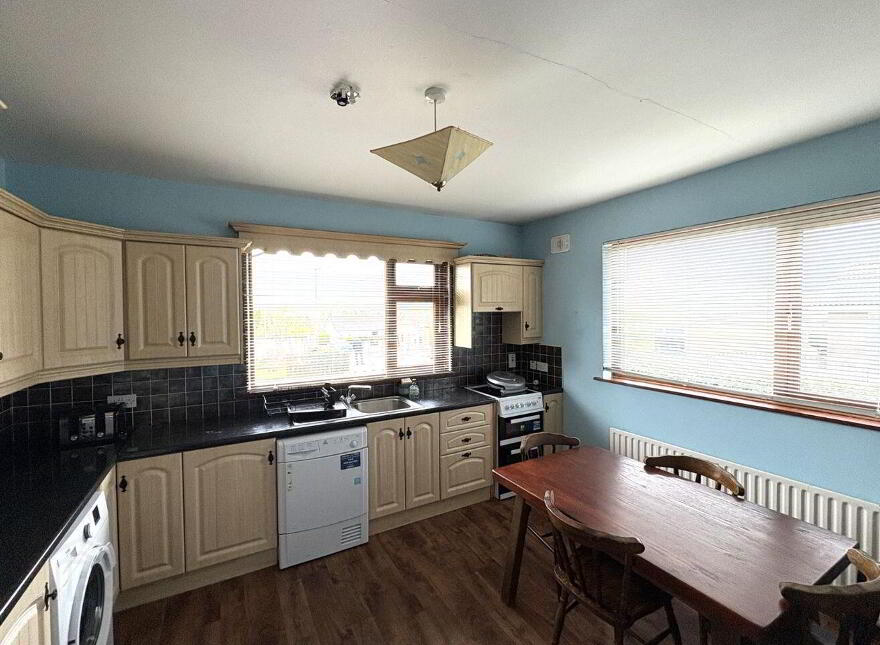 21 Forest View, Boyle, F52W738