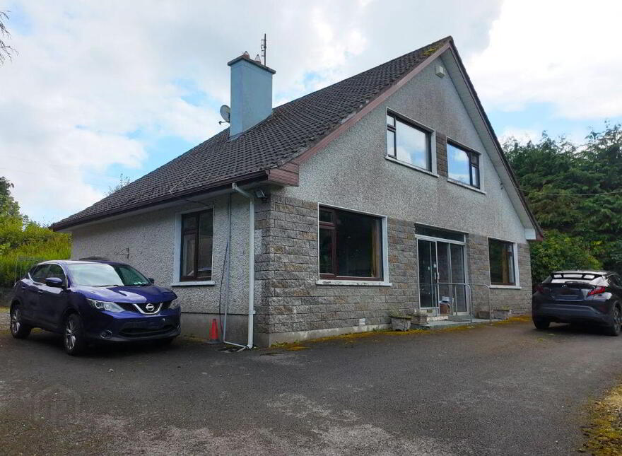Ballylugnagon, Boyle, F52NW56