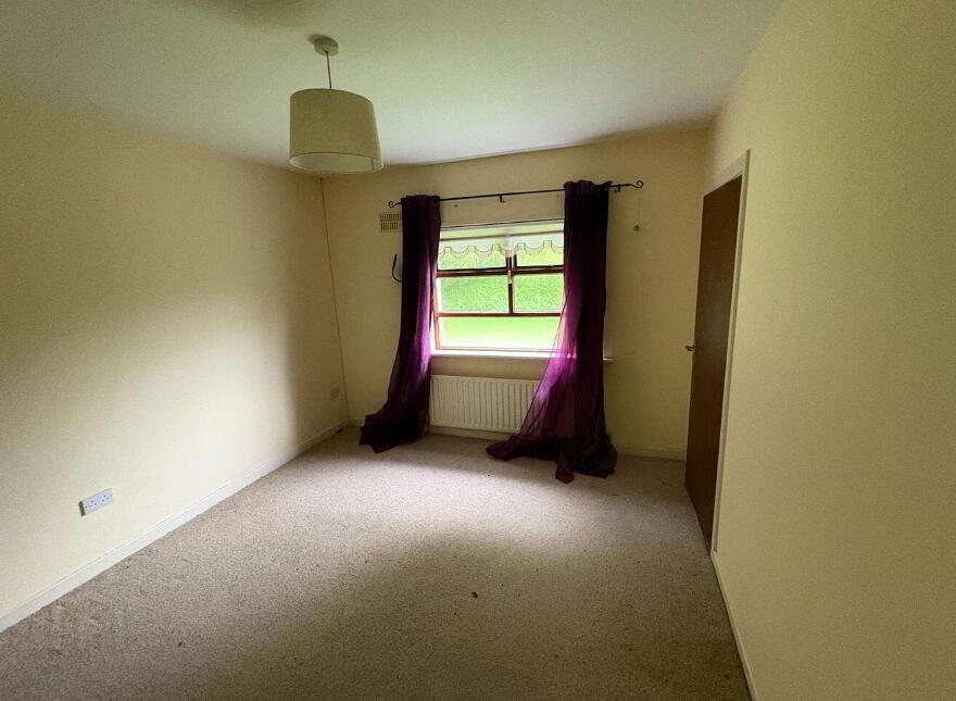 Woodenbridge Road, Deerpark, Boyle, F52P998