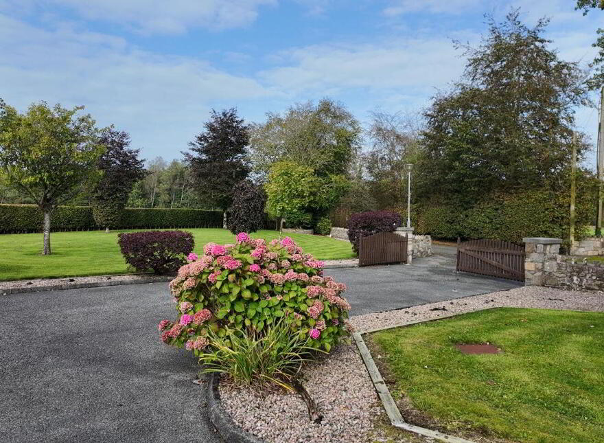 Cloonshanville, Frenchpark, F45RX92