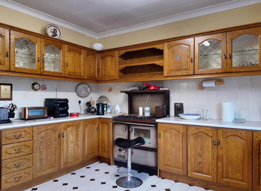 Cloonshanville, Frenchpark, F45RX92