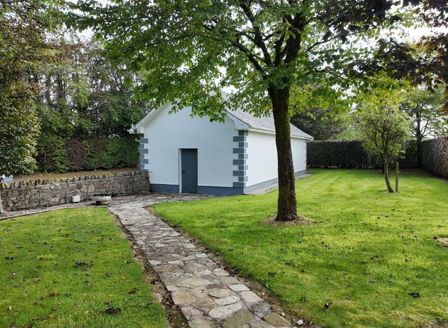 Cloonshanville, Frenchpark, F45RX92