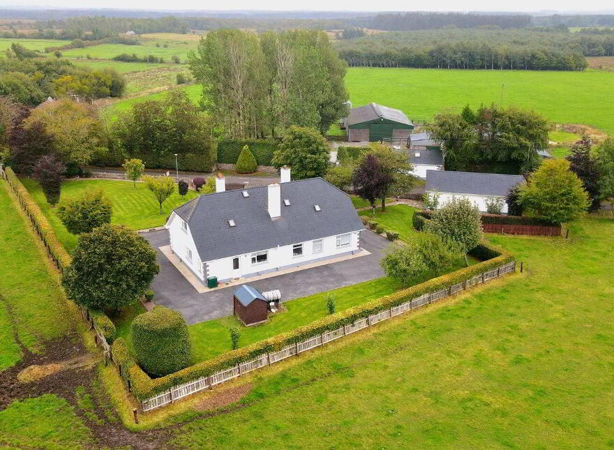 Cloonshanville, Frenchpark, F45RX92