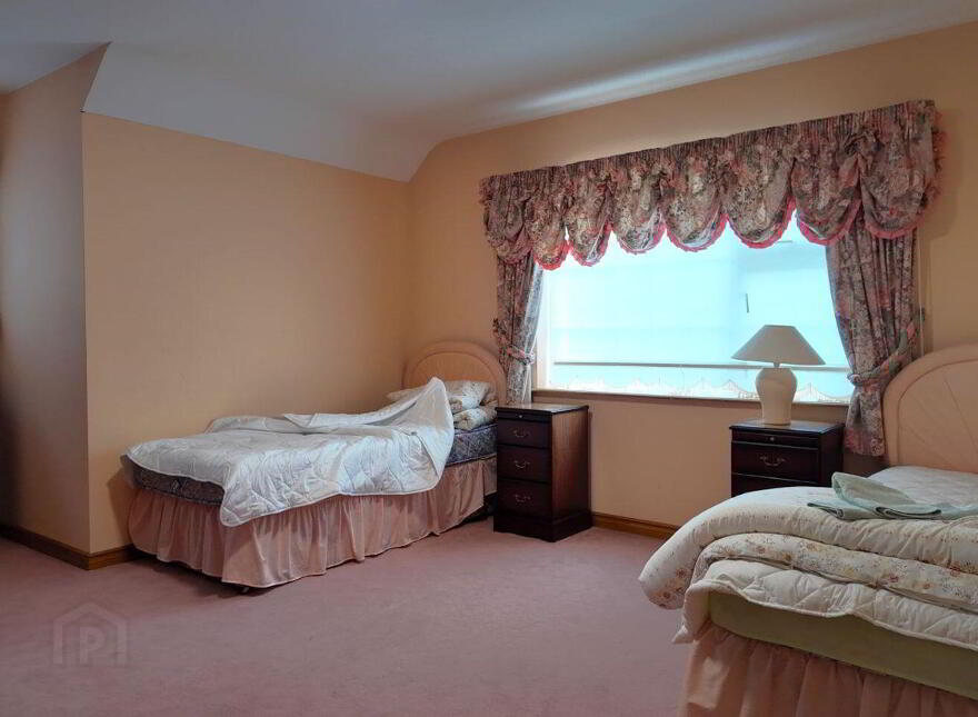 Cloonshanville, Frenchpark, F45RX92
