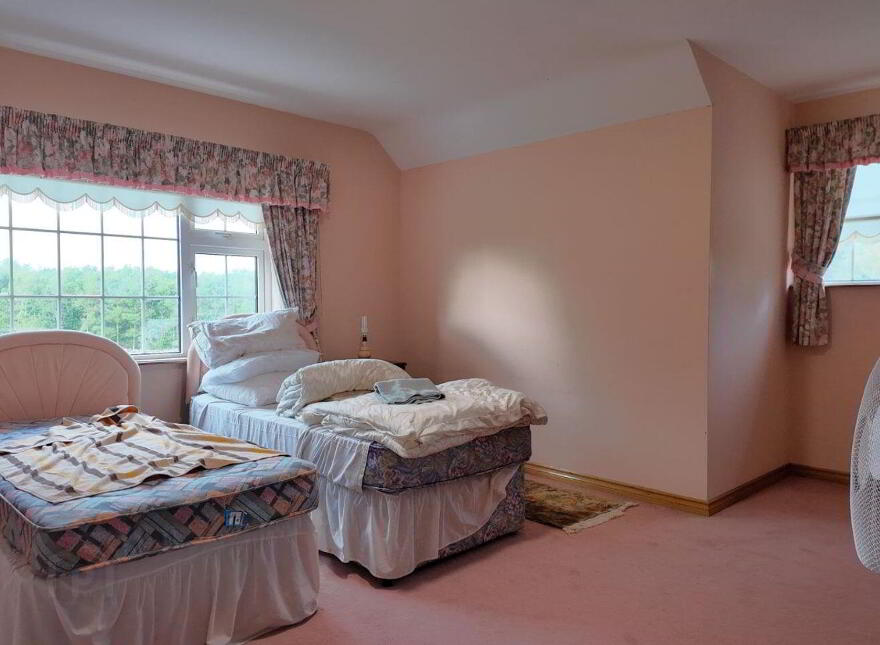 Cloonshanville, Frenchpark, F45RX92