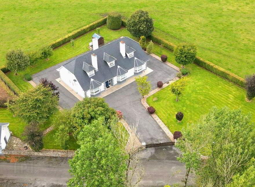 Cloonshanville, Frenchpark, F45RX92