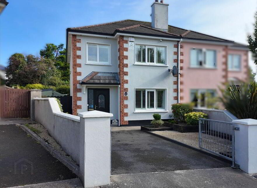 11 Sycamore Crescent, Boyle, F52E822