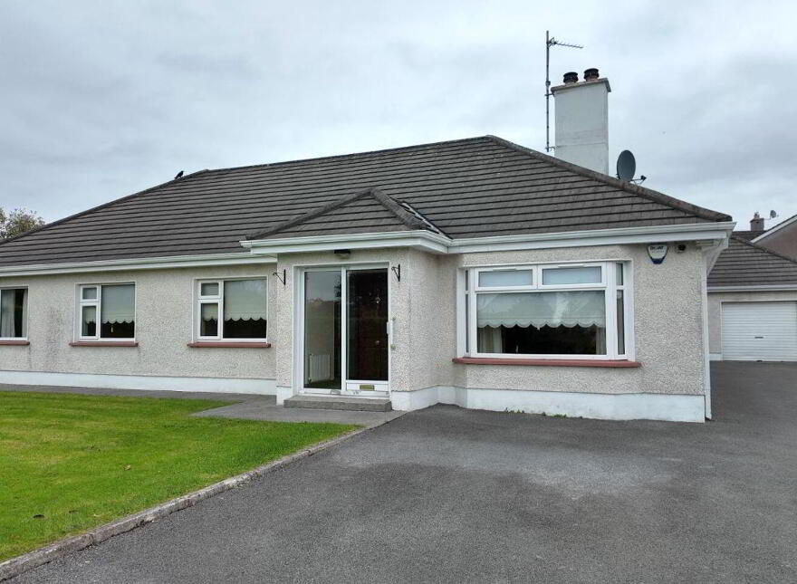 Cruby Hill, Roscommon Town, F42VC55