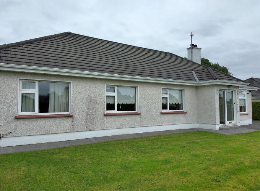 Cruby Hill, Roscommon Town, F42VC55