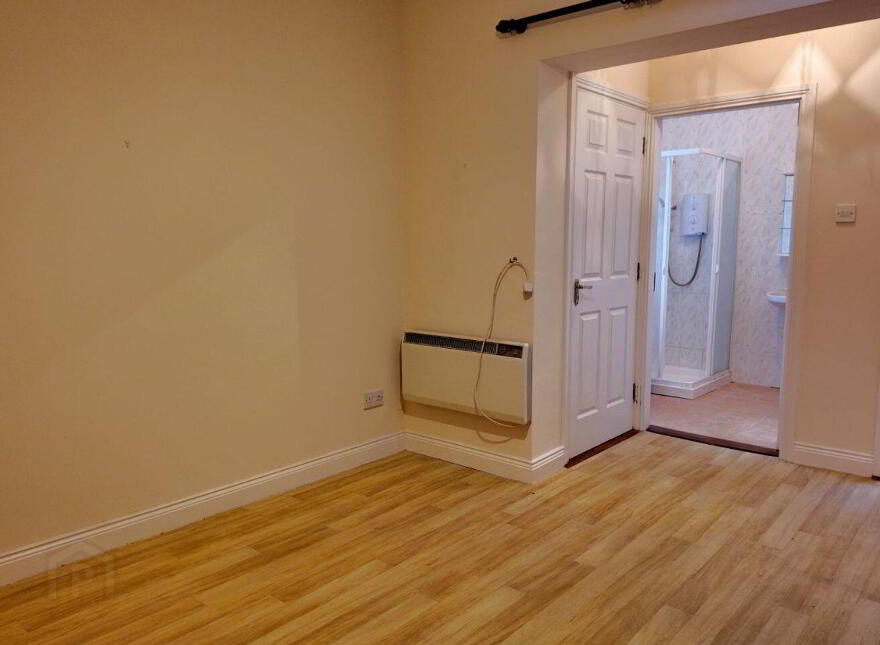 Cruby Hill, Roscommon Town, F42VC55