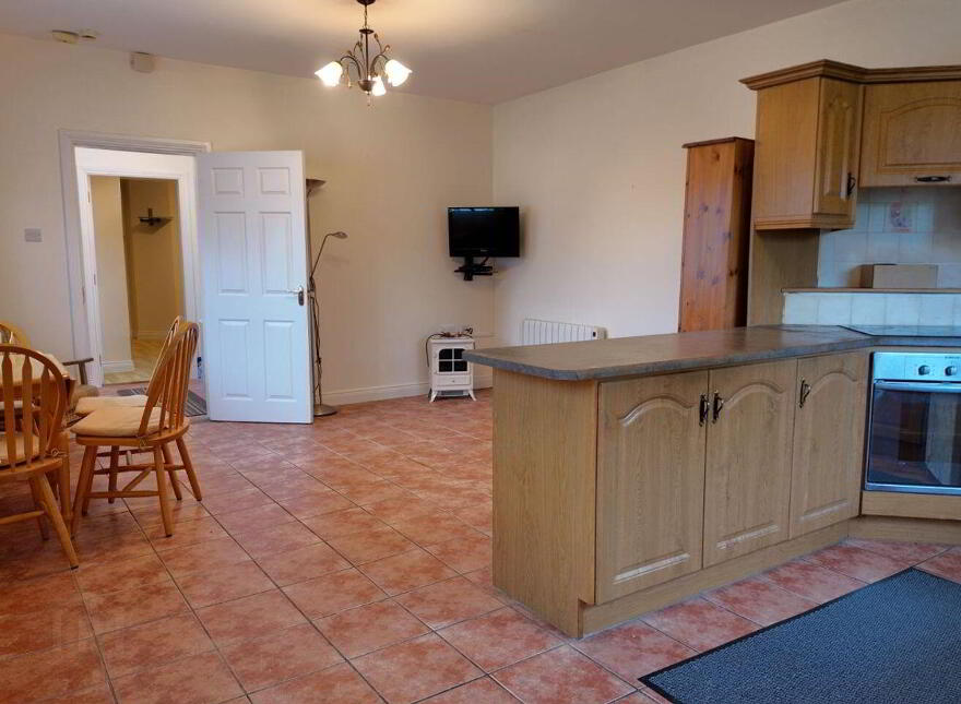 Cruby Hill, Roscommon Town, F42VC55