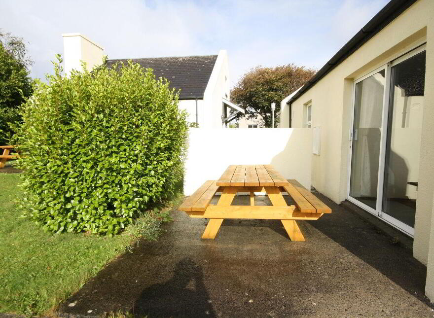 Carraroe Holiday Cottages, Carraroe