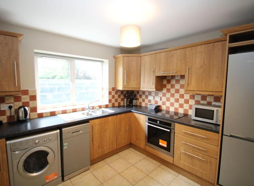 20 Bealach Na Gaoithe, Tuam, H54TK70