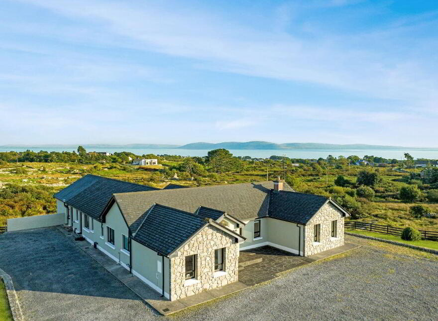 Baile Eamon, Spiddal, H91WA2P