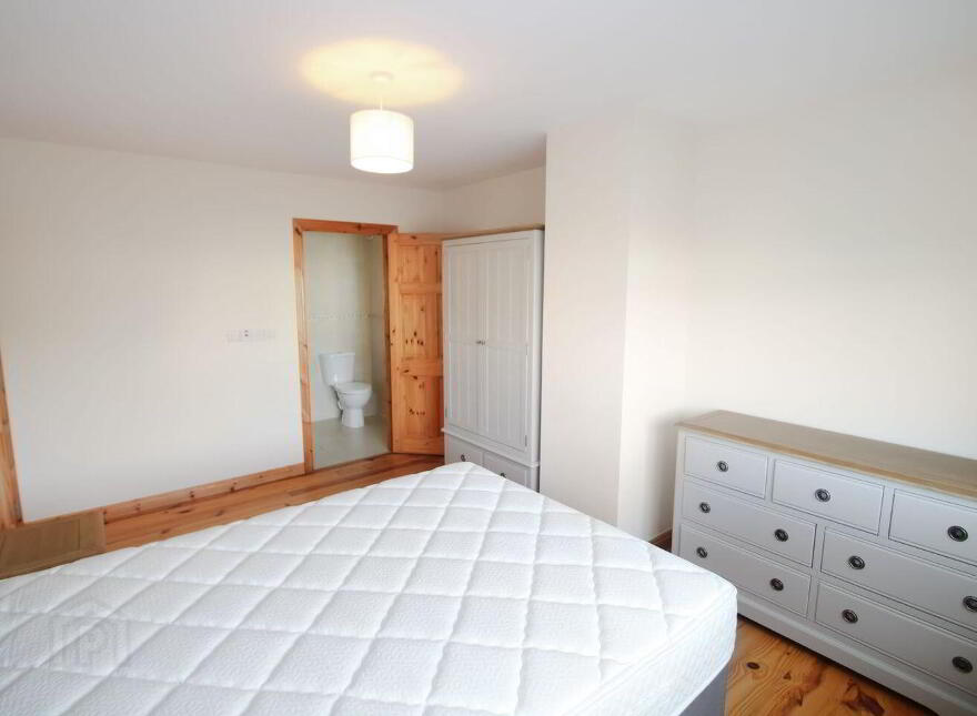 21 Bealach Na Gaoithe, Tuam, H54KW64