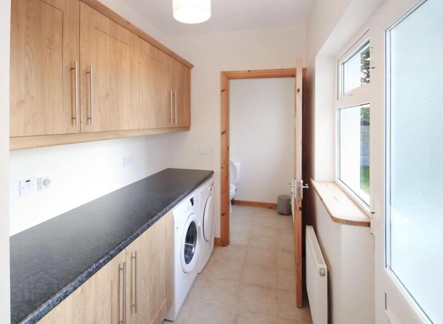 21 Bealach Na Gaoithe, Tuam, H54KW64