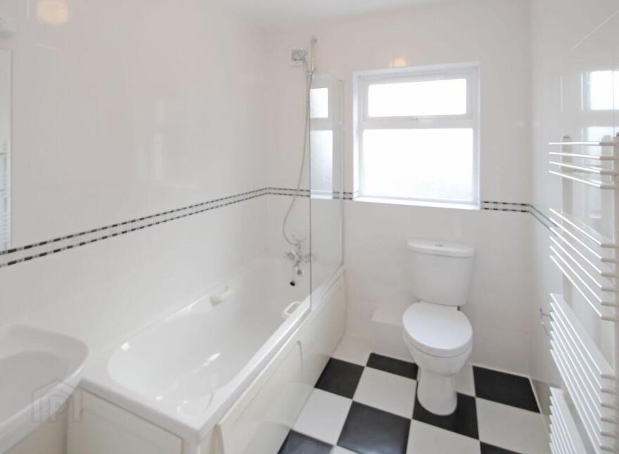 21 Bealach Na Gaoithe, Tuam, H54KW64