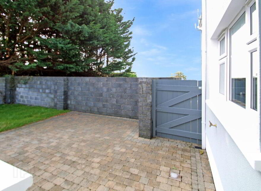 21 Bealach Na Gaoithe, Tuam, H54KW64