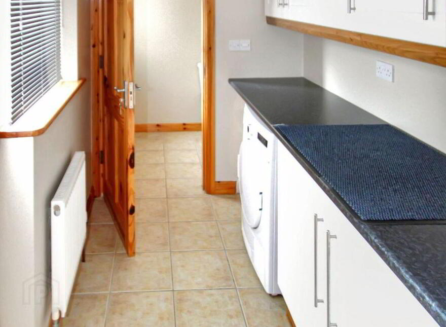 44 Bealach Na Gaoithe, Tuam, H54TN28
