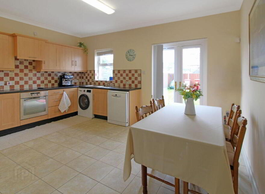 94 Slí Gheal, Ballymoneen Road, Knocknacarra, H91K27C