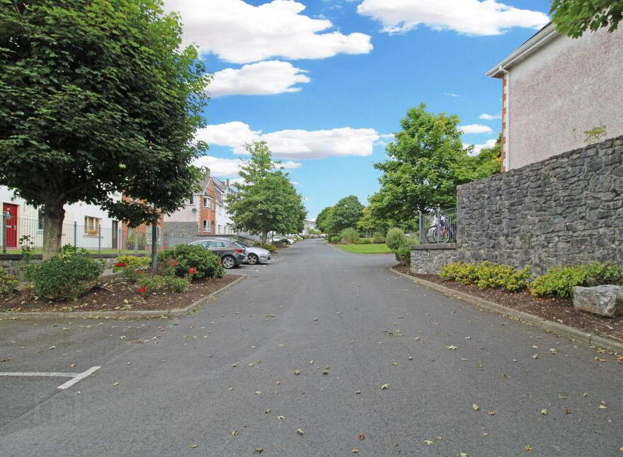 94 Slí Gheal, Ballymoneen Road, Knocknacarra, H91K27C