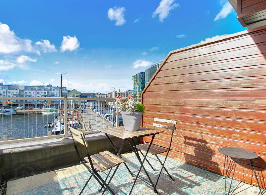 Apt 8, Cé Na Mara, Galway City Centre, H91W201