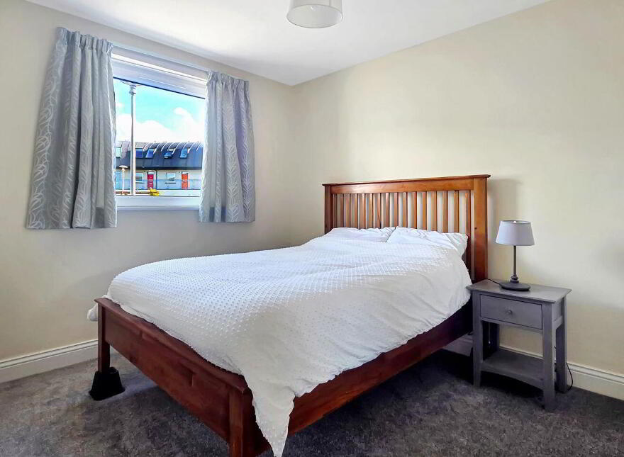 Apt 8, Cé Na Mara, Galway City Centre, H91W201