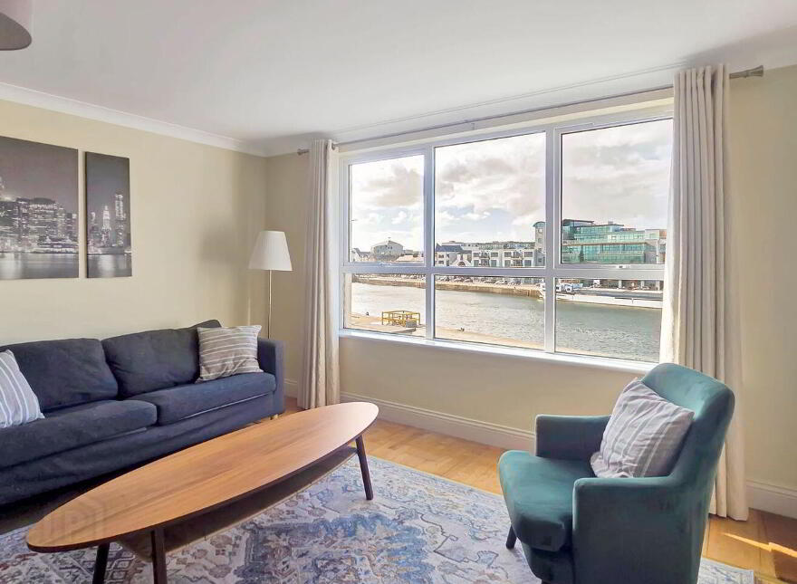 Apt 8, Cé Na Mara, Galway City Centre, H91W201