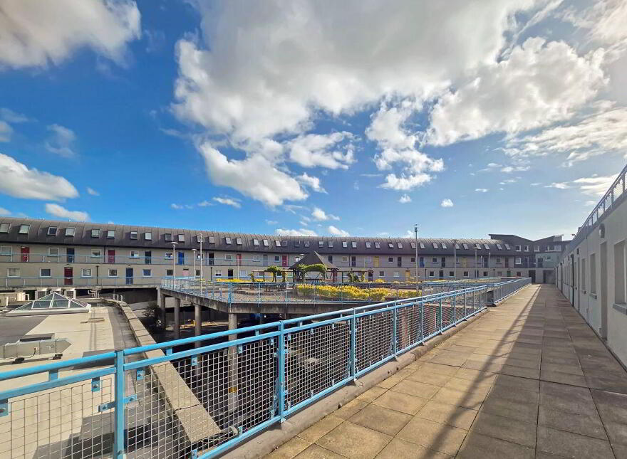 Apt 8, Cé Na Mara, Galway City Centre, H91W201