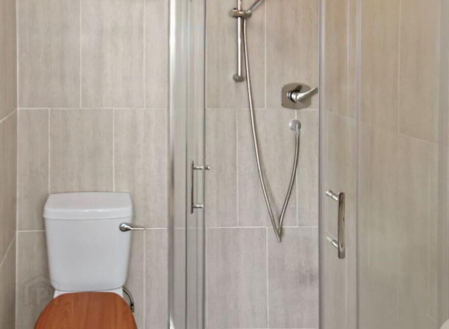 21 The Green, Oranhill, H91C7W4