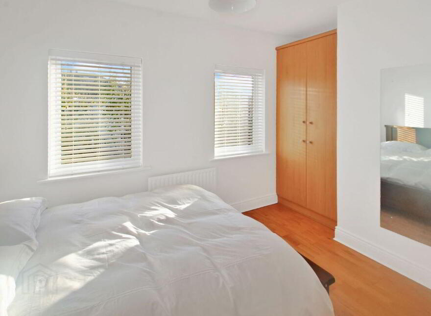 21 The Green, Oranhill, H91C7W4
