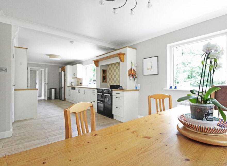 Peakroe, Athenry, H65C578