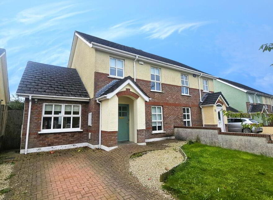 28 Clonmore, Hale Street, Ardee, A92H2Y2 photo