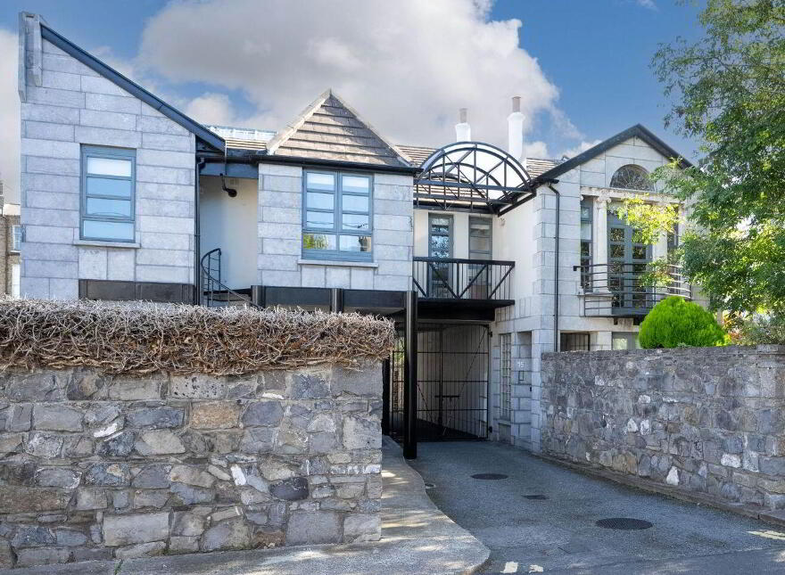 14 Percy Lane, Ballsbridge, D04N205