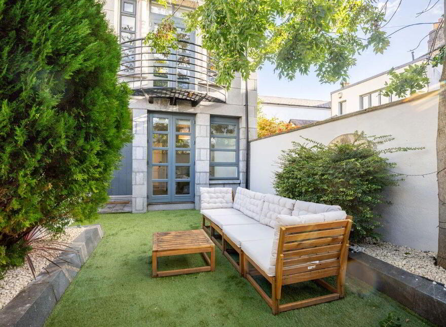 15 Percy Lane, Dublin 4, D04C6P4