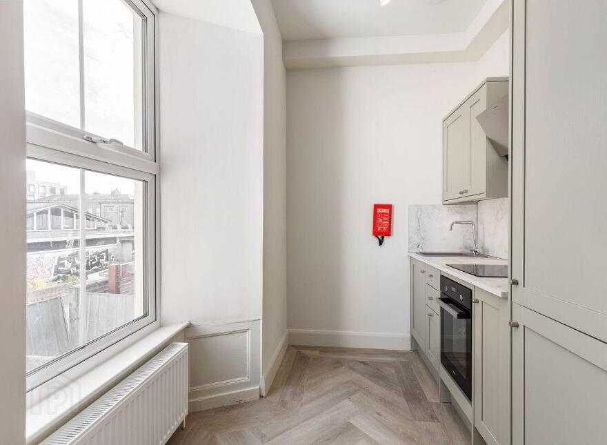 91b George's Street Lower, Dun Laoghaire, Dún Laoghaire, Dun Laoghaire, A96R125