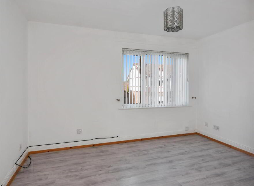 8b Rossdale Gardens, Cairnshill Road, Four Winds, Belfast, BT8 6XG
