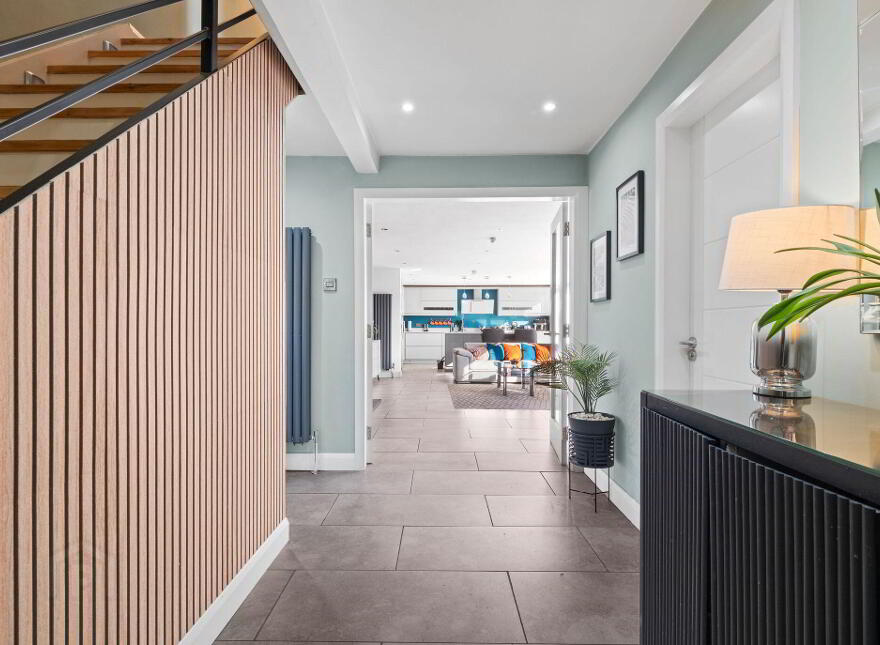 1 Dhu Varren Gardens, Portrush, BT56 8LW