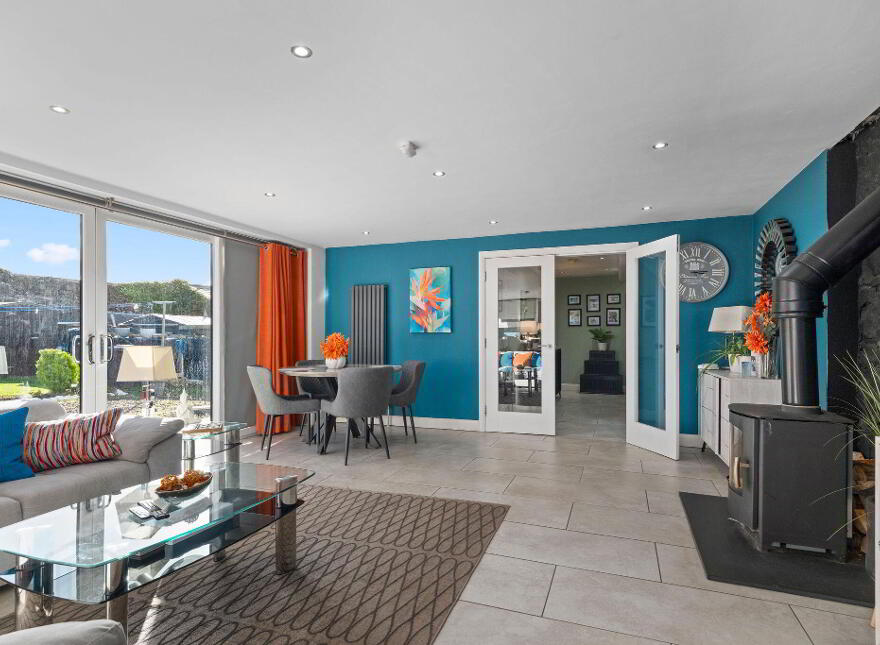 1 Dhu Varren Gardens, Portrush, BT56 8LW
