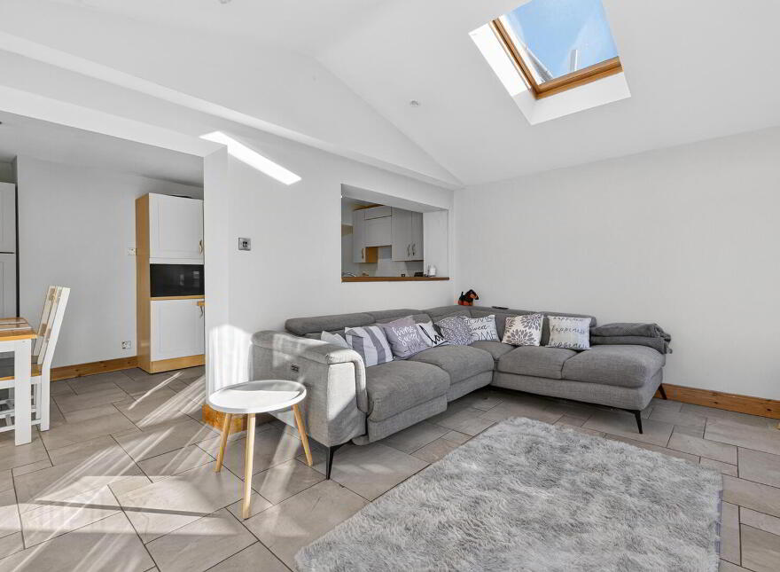 13 Rockland Drive, Moneyreagh, Newtownards, BT23 6BD