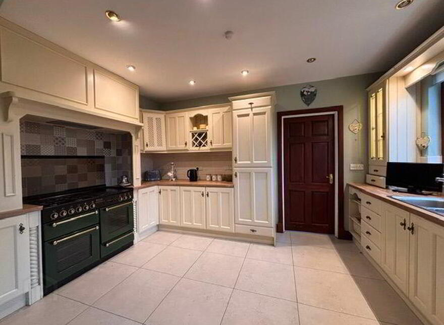 7 Rostrevor Road, Hilltown, Newry, BT34 5UP
