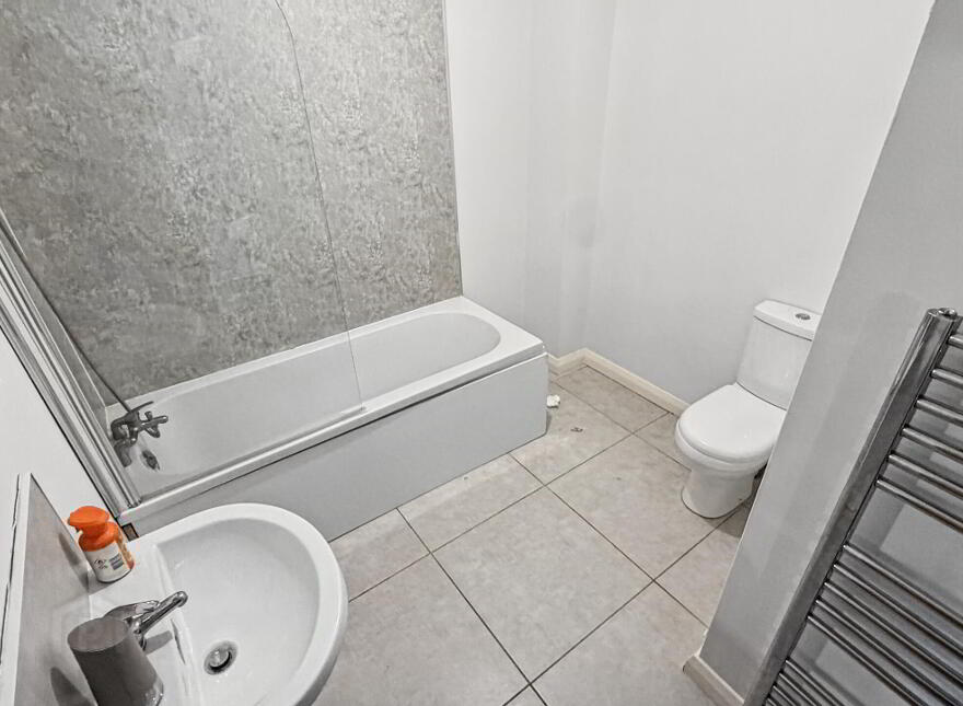 82 Phoenix Fields, Ballymena, BT42 2BF