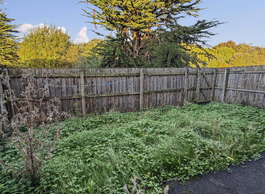 82 Phoenix Fields, Ballymena, BT42 2BF